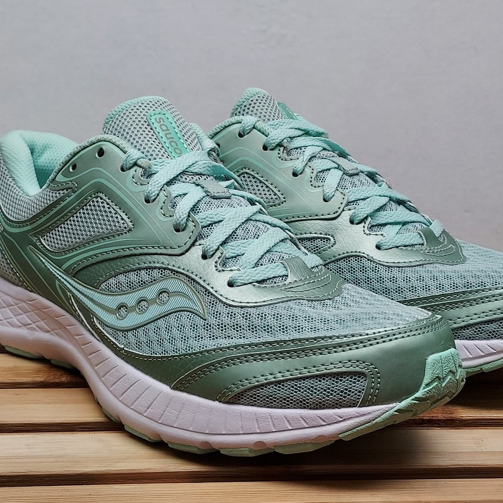 Saucony Light Green Athletic Shoes